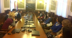 10 February 2015 National Assembly Deputy Speaker Prof. Dr Vladimir Marinkovic in meeting with the students of the XIV Belgrade Grammar School 